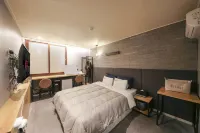 Daejeon Yongjeon Hotel Seattle - 3つ星