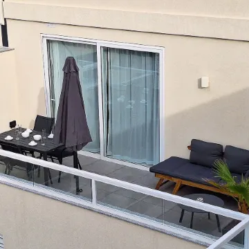 Cosy Spacious Penthouse near Qawra Beach