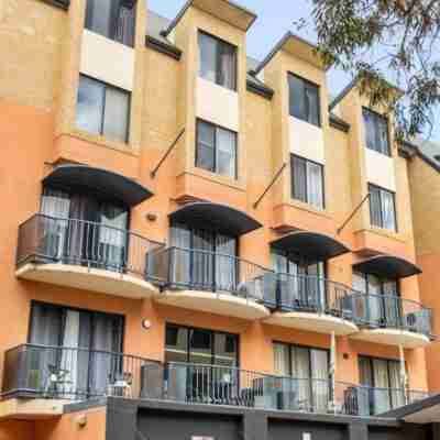 Beautiful two bedrooms apartment with free parking Hotel Exterior