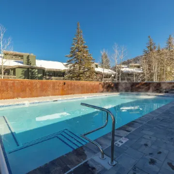 Cozy Lakeside Deer Valley 3+ bdrm/Sleeps 8