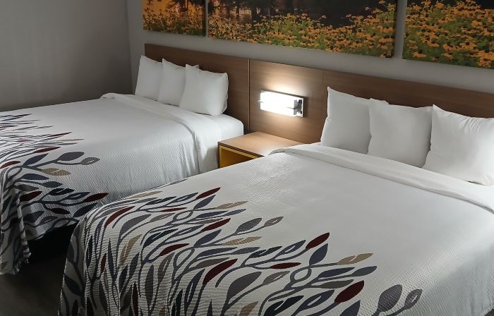 Red Roof Inn Leeds