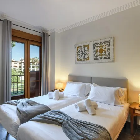 Apartment for 6 in Isla Canela