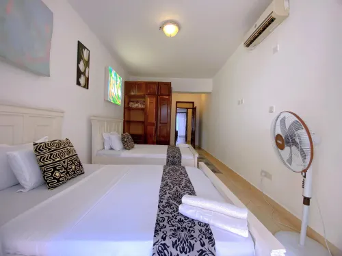 La Mera Beach Apartments