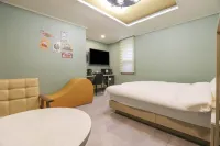 Wonju Wind Hill Self Check-in Motel - 2つ星