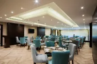 Naviti Warwick Dammam - Bữa sáng