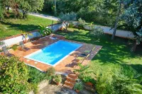 Flat with pool close to Kanegra Beach - 3-Star