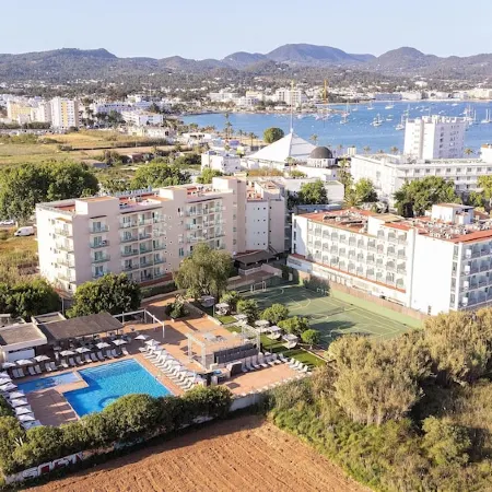 Invisa Hotel Es Pla - Adults Only