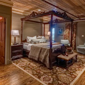 P.A. Smith Hotel