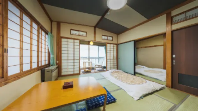 Yoshidaya Ryokan Hotel a 