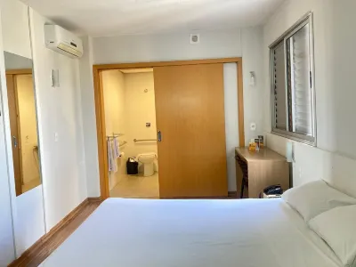 Stop Inn Antonio Carlos Hotéis em 