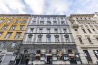 Hotel Diplomatic Hotels near Ara Pacis