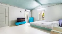 Taean Tree Fragrance Pension Hotel dekat Lapangan Terbang Taean