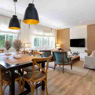 Modern Apartment Close to Malagueta Beach. Paseo de Reding Rooms