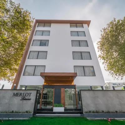 Merlot Leisures โรงแรมใกล้หาดโรชิคอนดา
