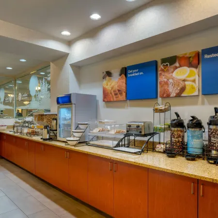 Comfort Inn & Suites Salem