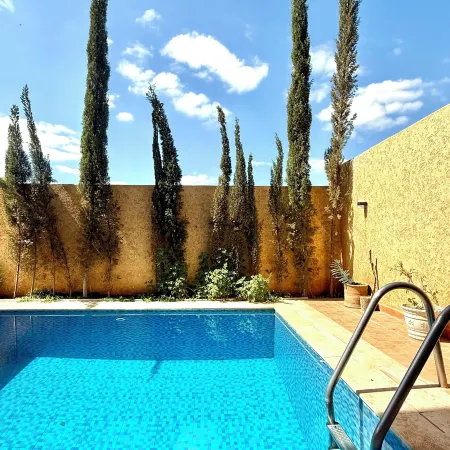 Villa with pool rooftop near Amelkis