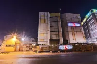 Avari Xpress Hotel - Multan