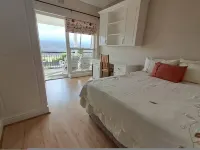 The Look Out 3 Bedroom Home in Fishoek Hotels in Fish hoek