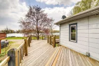 Columbia City Vacation Rental w/ Lake Access - Wifi