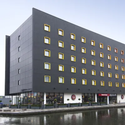 Premier Inn Walsall Town Centre Hotels near Guru Nanak Gurdwara Sahib Walsall