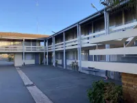 Gateway Motor Inn فنادق في نارانديرا
