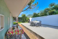 Sara’s Garden Home - Happy Rentals - Alloggi