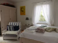 Haus Ostseeperle, 1 Minute Walk to the Beach, 3 Terraces and Sauna