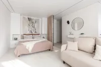 Yevrouyut svetlaya studiya vozle dostoprimechatelnostey Flat