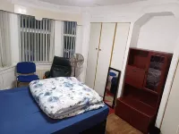 Room-furnished Spacious Double Room Near
