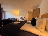 Arctic Inn Hotel di 
