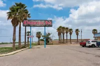 Champions Inn - 2-Star