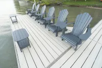 Large house on beautiful lake, adjoins Sleeping Bear Dunes National Lakeshore - Wifi
