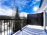 Crestview Place Mountain View, Balcony & Shuttle