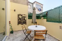 Santar M Terrace by Homing - Apartments