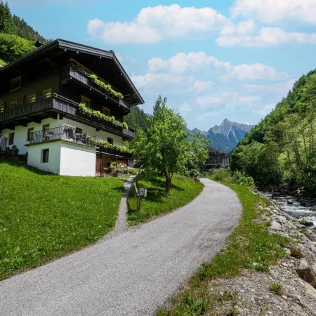 Chalet in Tirol by Zillertal Ski Slopes