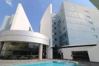 Holiday Inn Express SAN LUIS POTOSI by IHG - Kolam Renang