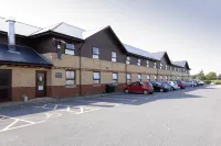Premier Inn Weymouth Seafront - parking