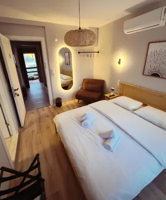 Loris Rooms - Ocean View