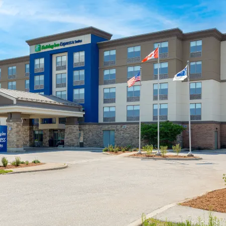 Holiday Inn Express & Suites HUNTSVILLE - MUSKOKA by IHG