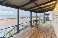 Rose Gardens Holiday Park - Scenic