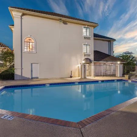 Best Western Plus Southpark Inn Suites