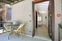 エージアン アパートメンツ - バンガローズ - キッチン
