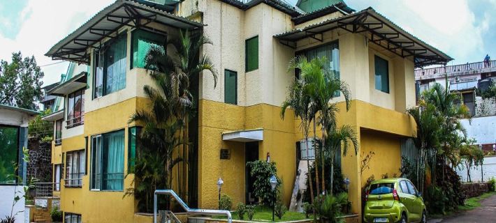 La Fortuna Resort and Spa Hotels in Satara