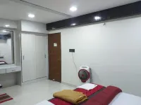 Grand Meridian By Go2 Hotels and Resorts - balcón