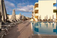 Elpis Studio Apartments - Beach