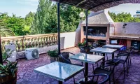 Hotel Sienna - Airport Shuttle