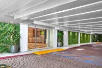 Hilton Garden Inn LAX Los Angeles Airport - parking