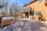 4 Br Mtn Cabin Sauna Hot Tub Fire Pit Putt Putt - 4-Star