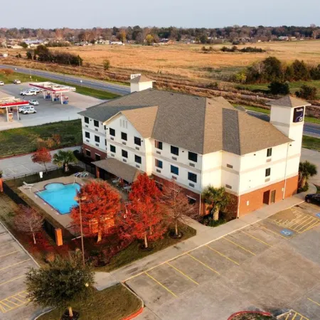 Franklin Inn & Suites by IHG