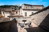 Roof Garden Rooms - Majatalot